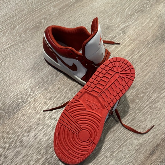 Air Jordan’s 1 Low Cardinal Red - Picture 4 of 4